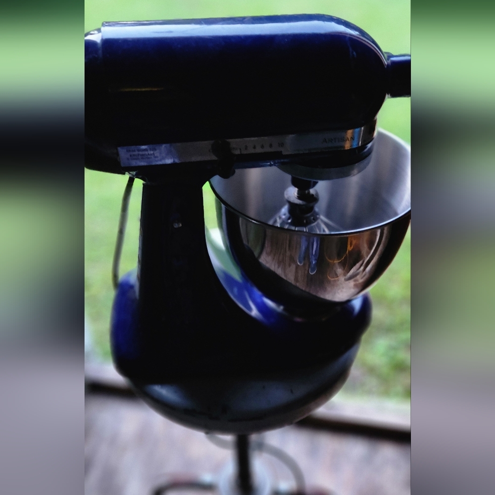 Used Twice - Like New Artisan KitchenAid Blender